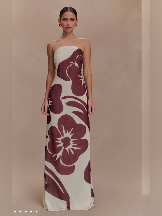 Meshki Dresses & Skirts - Meshki Strapless Floral Maxi Dress in Cream and Burgundy